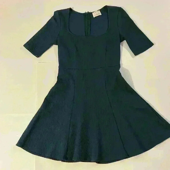 Urban Outfitters Pins and needles dark green skater dress short sleeve size S​ - Picture 1 of 7